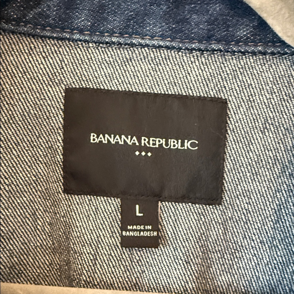 Banana Republic Dark Blue Jean Jacket Size Large NWOT - Picture 6 of 9